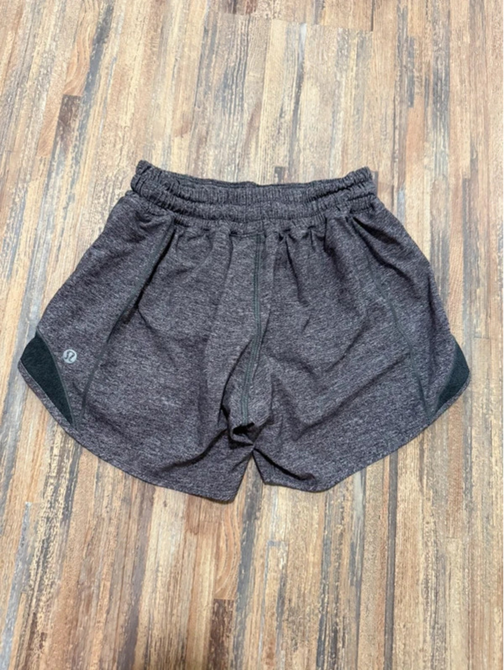 Lululemon hotty hot shorts size 2